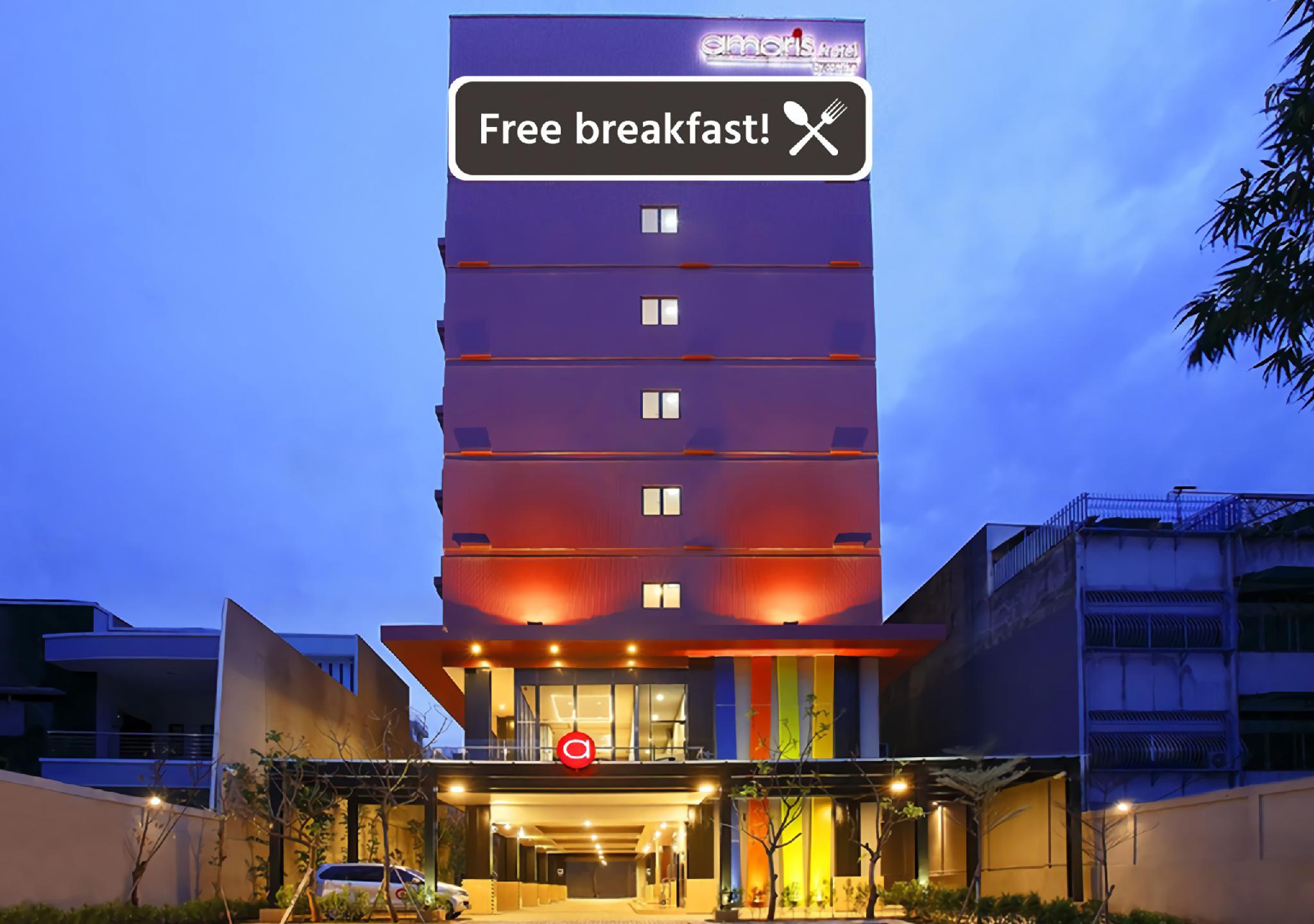 Amaris Hotel Pasar Baru Yakarta Exterior foto